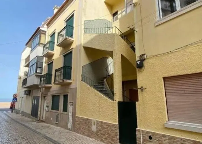 Casa Carvalho Laranjo 公寓